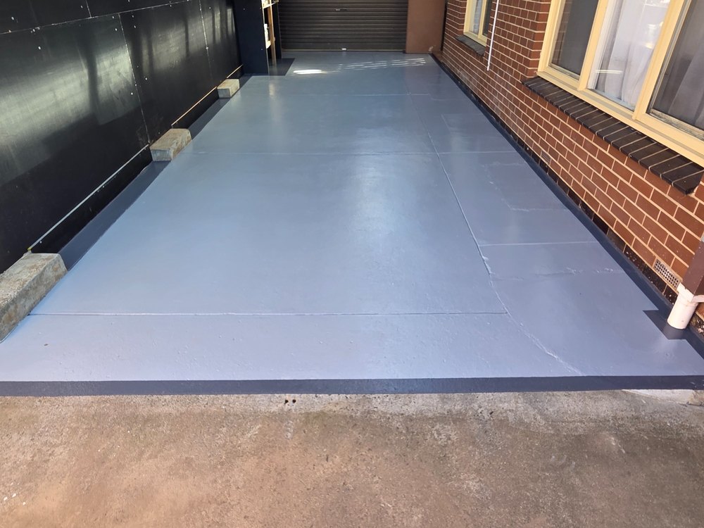Finished grey epoxy polyurethane floor coating